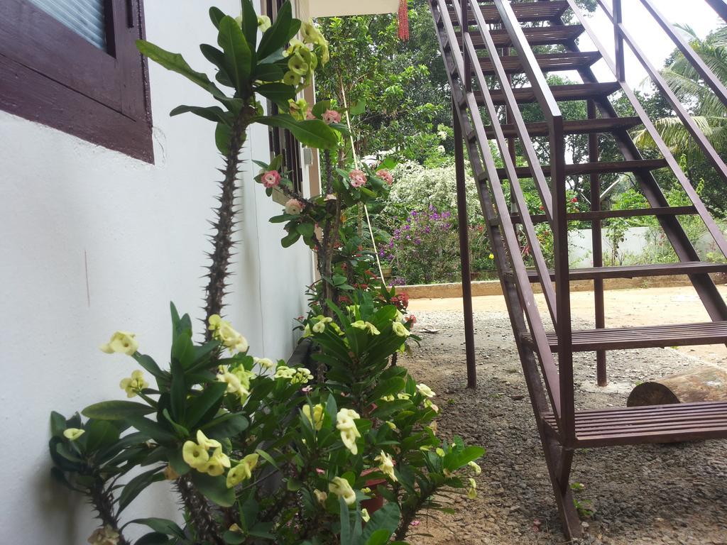 Athens Cottage Мунар Екстериор снимка